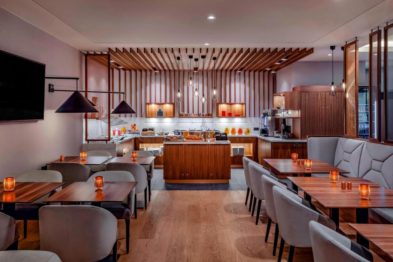 Zurich Marriott Hotel Экстерьер фото The Kitchen